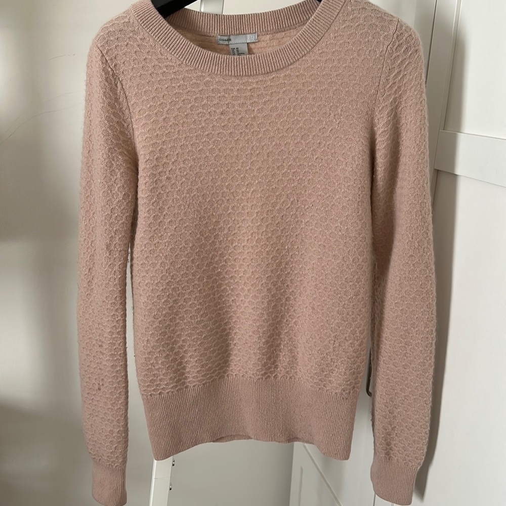 100% cashmere sweater